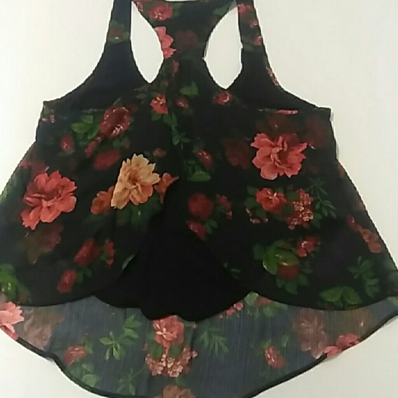 Shirt - Picture 2 of 3